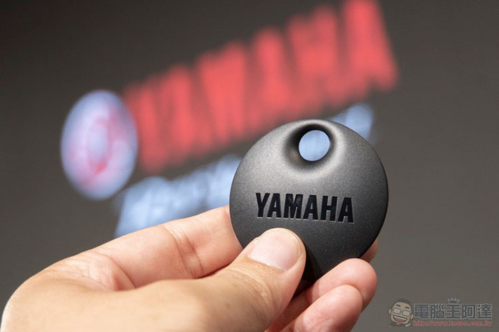 Được biết, mẫu xe ga Yamaha chạy điện mới sẽ sử dụng công nghệ pin nhiên liệu Gogoro, công nghệ này lần đầu xuất hiện tại Đài Loan với các bộ pin có thể thay thế cho xe tay ga điện, cho phép người lái có thể dễ dàng và nhanh chóng thay pin cho xe khi chiếc xe đã hết pin.