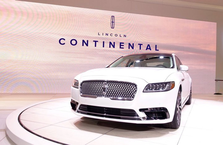 Dự kiến, Lincoln Continental 2017 sẽ được sản xuất tại nhà máy Flat Rock Assembly ở Michigan, Mỹ và bán ra tại đây vào mùa thu với giá bán chưa được tiết lộ nhưng chắc chắn không hề rẻ.