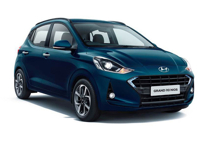 Phiên bản Hyundai Grand i10 Nios mới sẽ cùng tồn tại với Grand i10 thế hệ hiện tại. Việc đặt xe tại các đại lý của Ấn Độ đã bắt đầu từ bây giờ, dự kiến thời gian giao xe sẽ tiến hành từ giữa tháng sau. Dự kiến, giá Hyundai Grand i10 2020 sẽ từ khoảng 7.300 USD (tương đương 169 triệu đồng).