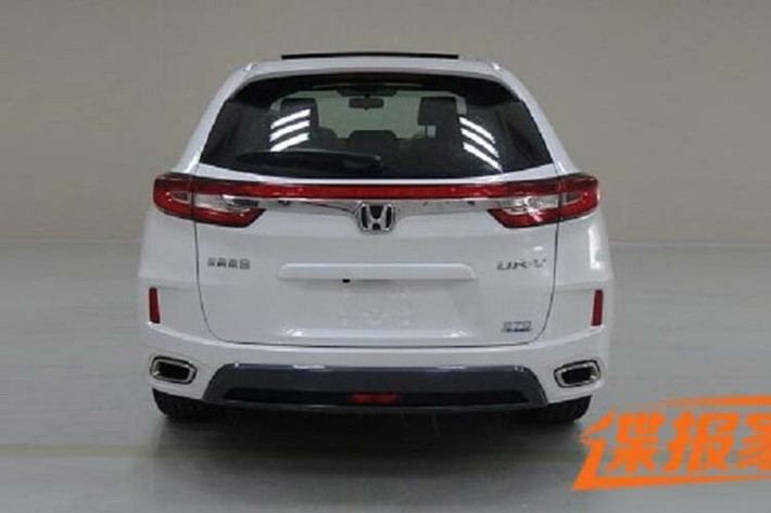 Theo thông tin từ autohome, xe sẽ được nâng cấp nhẹ ở ngoại hình. Cụ thể ở lưới tản nhiệt với đường chrome chạy hướng lên trên, hệ thống pha và đèn hậu LED, bộ mâm 19 inch 2 tông màu mới. Về động cơ, mẫu xe SUV Honda UR-V hứa hẹn sẽ sử dụng lại hệ động cơ 1.5T và 2.0T cũ.