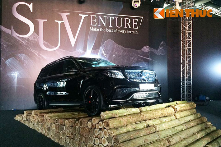 GLS được trang bị những công nghệ đầu bảng của thương hiệu Mercedes-Benz như hộp số 9G-TRONIC, hệ thống treo khí nén thích ứng AIRMATIC, hệ thống hỗ trợ phòng ngừa va chạm CPA Plus, cụm điều khiển DYNAMIC SELECT với 5 hoặc 6 chế độ vận hành.