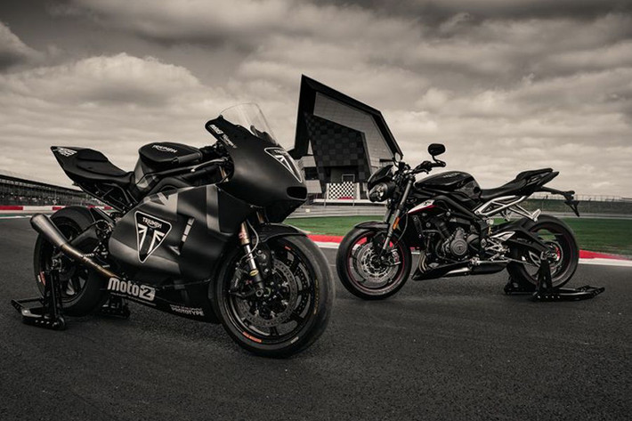 Lấy tên là Triumph Daytona Moto2 765 Limited Edition, chiếc sportbike cỡ trung mới sẽ có hai biến thể - một cho thị trường châu Âu, châu Á, và một cho Mỹ, Canada, sự phân chia này có lẽ được dựa theo yêu cầu khí thải của xe ở mỗi khu vực khác nhau trên thế giới.