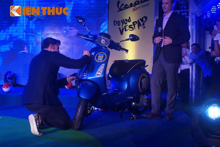 Trong sự kiện lần này, Piaggio và Del Piero đã giới thiệu phiên bản đặc biệt của dòng Vespa Sprint và chiếc Sprint-Del Piero độc bản với logo số 10 và chữ ký của đại sứ Vespa tại đội tuyển QG và Clb Juventus.