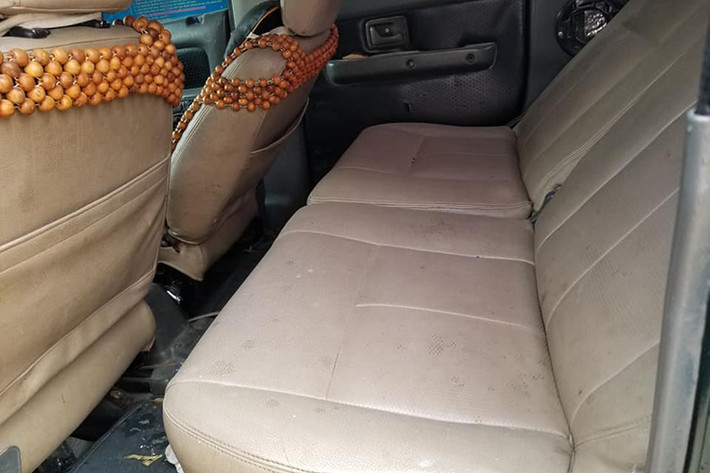 Nội thất và hệ thống giải trí của những chiếc Wagon đời cũ được trang bị cơ bản, các ghế xe được bao da, cụm đồng hồ hiển thị trang bị dạng kim, đặt ở vị trí dễ quan sát. Xe có một dàn lạnh, đủ công suất làm mát cho toàn không gian cabin. Tổng trọng lượng khoảng dưới 900 kg.