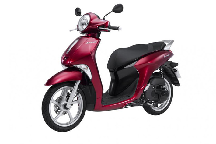 Sau khi cập nhật màu sắc cho Sirius và Jupiter, Yamaha Việt Nam tiếp tục tiến hành bổ sung thay thế các lựa chọn màu sắc cho mẫu scooter giá rẻ nhất của hãng là mẫu xe ga Yamaha Janus 2018. Xe với ba phiên bản là tiêu chuẩn, đặc biệt và giới hạn. Trong đó, phiên bản tiêu chuẩn sẽ có 4 màu cập nhật là Đen, Đỏ, Xanh và Trắng sữa.