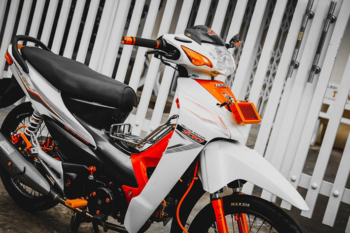 Taị thị trường Việt Nam, Honda Wave Alpha được xem là dòng xe số phổ thông bán chạy nhất của Honda Việt Nam. Hiện phiên bản mới nhất của dòng xe này sở hữu mức giá khoảng 16,99 triệu đồng.