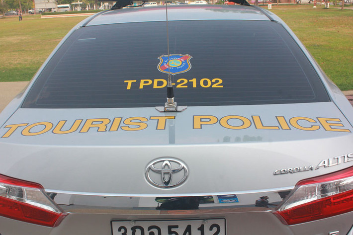 Altis 2015 có chung các tính năng an toàn ở thế hệ cũ gồm phanh đĩa bánh trước và sau, chống bó cứng phanh ABS, phân bổ lực phanh EBD và hỗ trợ phanh khẩn cấp BA.