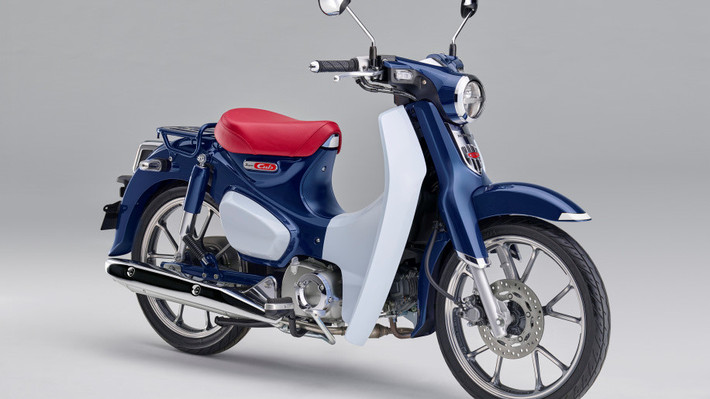 Sau khi giới thiệu mẫu xe Grom 125 tại Mỹ (MSX tại thị trường châu Á), Honda tiếp tục mang đến hai mẫu xe môtô cỡ nhỏ bao gồm huyền thoại Honda Super Cub và Monkey. Có vẻ, Honda đang muốn khuấy động thị trường môtô cỡ nhỏ vốn đang rất yên ắng ở thị trường này.