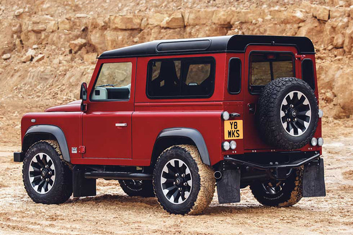 Đến nay theo tạp chí AutoCar cho biết, toàn bộ số xe đó đã được "tẩu tán" với mức giá từ 150.000 bảng Anh (khoảng 209.000 USD - tương đương khoảng 4,57 tỷ đồng). Thương hiệu Land Rover tất nhiên không tiết lộ danh tính những người may mắn nằm trong danh sách này.