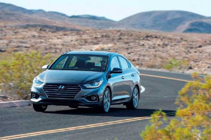 Hyundai Accent mới đang bán ra tại Ấn Độ với nhiều phiên bản khác nhau, đi kèm mức giá dao động từ 799.900 INR – 1.261.900 INR (tương đương từ 279 triệu đồng đến 440 triệu đồng). Đây được xem là đối thủ của Toyota Vios, Honda City hay Ford Fiesta...