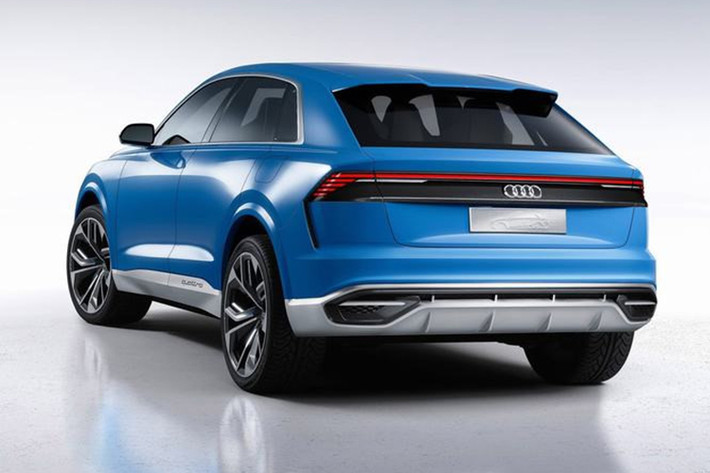 So với các đối thủ tương lai là Mercedes-AMG GLE63 (với 549 mã lực và 699 Nm) và BMW X6 M (567 mã lực và 750 Nm) có khả năng tăng tốc từ 0-100 km/h lần lượt là 4,3 và 4,2 giây, tốc độ tối đa đạt 280 km/h thì theo một nguồn tin từ Audi Sport, Q8 RS cũng sẽ có khả năng tăng tốc từ 0-100 km/h dưới 5 giây nhưng tốc độ tối đa ở mức trên 300 km/h.