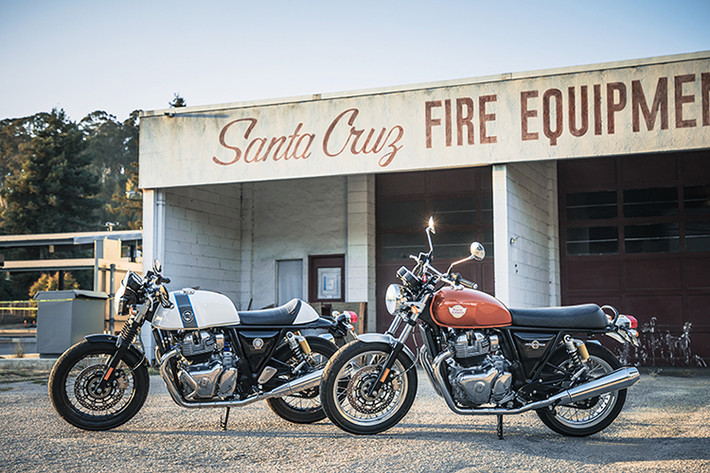Mới đây, hãng sản xuất xe máy Ấn Độ mang gốc Anh Quốc Royal Enfield đã chính thức đưa 2 mẫu xe sử dụng động cơ xy-lanh đôi 650 phân khối về thị trường Việt Nam. Mẫu xe Royal Enfield 650 Twins đã khiến cho các fan của hãng xe này đứng ngồi không yên, khi lần đầu tiên hãng xe sản xuất ra cỗ máy xy lanh đôi với phân khúc này.