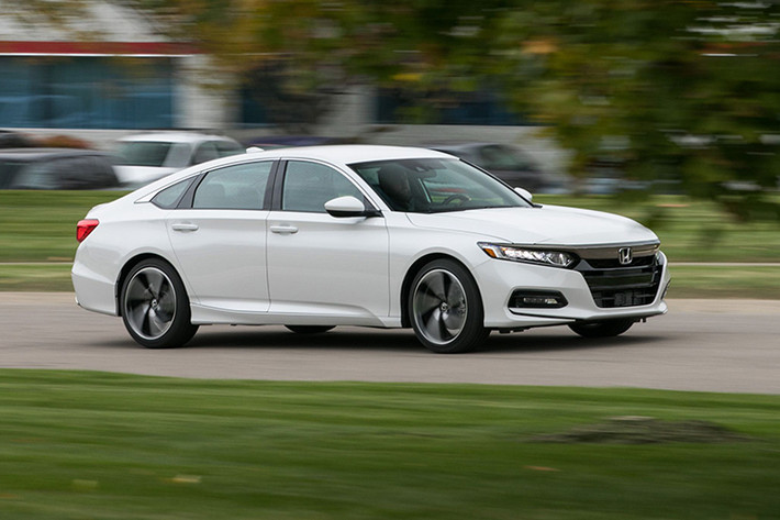 So với năm 2017 vừa qua, doanh số của xe sedan Honda Accord năm nay tiếp tục giảm 10% và chỉ đạt 224.121 xe bán ra trên toàn cầu.