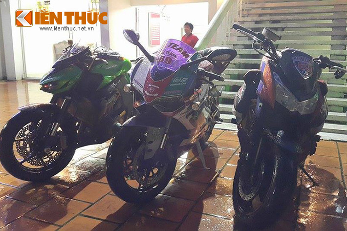 Đối với họ, niềm đam mê môtô PKL đã giúp họ kết nối không chỉ những người bạn, chiếc xe mà cả những công việc ý nghĩa.