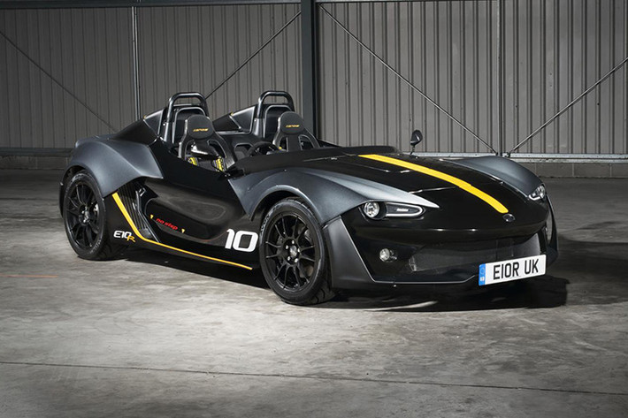 Zenos hay Zenos Cars là một hãng xe mới chuyên sản xuất xe thể thao và siêu xe bình dân giá rẻ có trụ sở tại Vương Quốc Anh hay chính xác hơn là Xứ Wales vừa cho ra mắt phiên bản Zenos E10 R 2016.