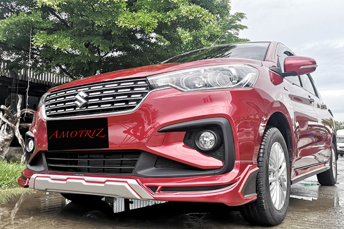Suzuki Ertiga 2019 là mẫu MPV đa dụng 7 chỗ vừa được ra mắt thị trường Việt Nam trong tháng 6/2019 với hai phiên bản: GL (số sàn) và GLX (số tự động) với mức giá lần lượt là 499 triệu và 549 triệu đồng. Đây được xem là đối thủ xứng tầm của Mitshubishi Xpander.
