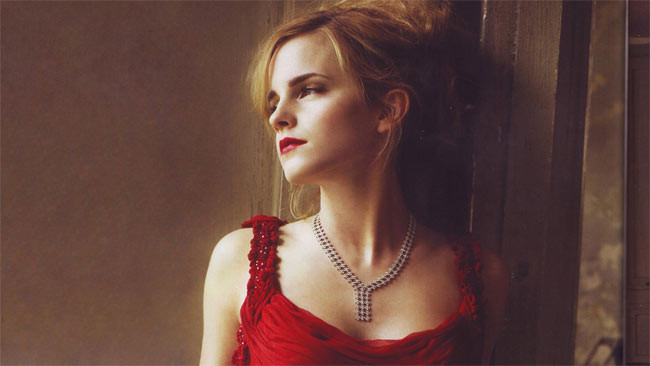 Emma Watson là điển hình của vẻ đẹp thông minh, sang trọng, tinh khôi của phụ nữ Anh.