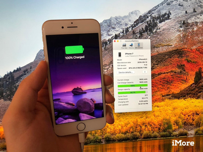 Duy trì mức pin điện thoại iPhone luôn đầy 100% không phải là cách sử dụng pin tốt. "Người dùng không nên sạc đầy pin trên thiết bị. Thói quen này sẽ làm giảm tuổi thọ của pin", trang web chuyên tổng hợp nghiên cứu về pin Battery University cho biết. Khi điện thoại đạt được 100% pin, máy sẽ tự động chuyển về cơ chế "sạc nhỏ giọt" khiến pin luôn trong tình trạng vừa sạc vừa xả, làm giảm tuổi thọ của pin. Ảnh: iMore.