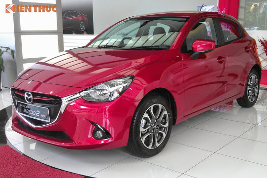 Mức giá của mẫu xe Mazda2 bán ra hiện tại chỉ từ 499 triệu đồng, thấp nhất từ trước tới nay với một mẫu xe của Mazda tại thị trường ôtô Việt.