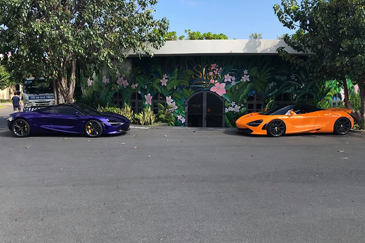 Động cơ V8 của những chiếc siêu xe McLaren 720S mạnh mẽ không thua kém gì so với những chiếc xe sử dụng động cơ V12 như Lamborghini Aventador S hay Ferrari 812 Superfast. Trong những cuộc đua drag , siêu xe McLaren 720S luôn khiến các "đàn anh" phải muối mặt trước tốc độ của mình.
