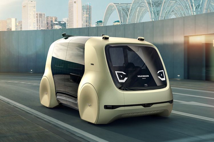 Không chỉ là một mẫu xe thể hiện khả năng công nghệ của Volkswagen, Sedric là một mẫu xe nằm trong tầm nhìn tới năm 2025 của tập đoàn. VW sẽ tiếp tục phát triển để tiến tới ứng dụng những mẫu xe tự lái. Sedric hay những mẫu xe tự lái tương tự không chỉ phục vụ cho nhu cầu di chuyển cá nhân bình thường, mà còn hướng tới chăm sóc trẻ em, người già, người khuyết tật một cách bình đẳng.