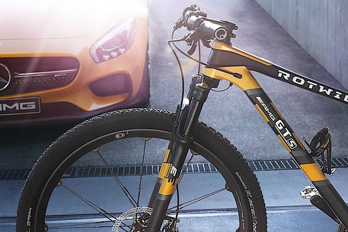 Giá của mỗi chiếc Rotwild MTB là hơn 10.000 Euro, một mức giá chắc chắn sẽ không dành cho những người có thu nhập trung bình.
