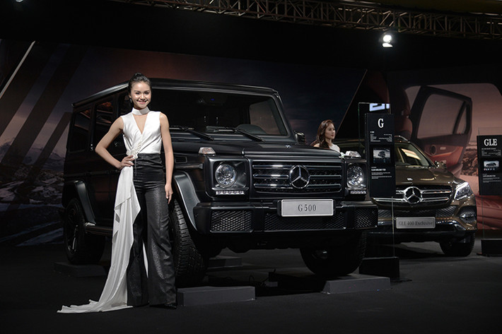 Những chương trình khuyến mại, hỗ trợ khác cũng sẽ được Mercedes đưa ra trong thời gian Fascination. Triển lãm sẽ mở cửa miễn phí phục vụ công chúng từ ngày 6 - 9/7 từ 9h - 20h mỗi ngày. Fascination 2017 được kỳ vọng sẽ thu hút hơn 12.000 lượt tham quan của công chúng tại Thủ đô.