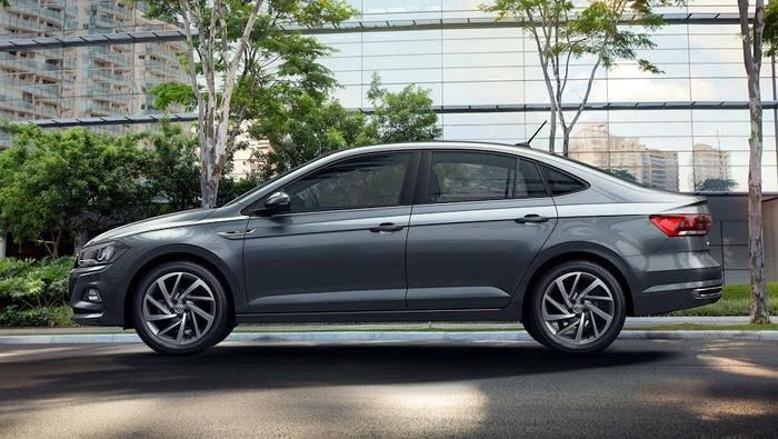 Về thiết kế, Volkswagen Virtus là sự tổng hòa kiểu dáng giữa chiếc Polo thế hệ mới và dòng sedan hạng C Volkswagen Jetta cao cấp hơn. Trong đó, phần đầu xe được chia sẻ chung với Polo hatchback với kiểu dáng đơn giản nhưng mạnh mẽ và hiện đại nhờ các đường nét góc cạnh. Sự thay đổi lớn nhất của xe nằm từ cột B trở về phía sau, với phần đuôi dài hơn.