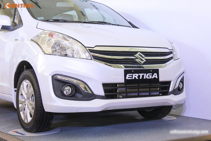 So với giá bán đề xuất tại thời điểm ra mắt, hiện chiếc Suzuki Ertiga 2016 được nhiều các showroom tư nhân phân phối với giá bán khá rẻ - chỉ 598 triệu đồng. Mức giá này hiện thấp hơn con số 639 triệu đồng mà nhà phân phối chính hãng đang niêm yết tại thị trường Việt Nam.