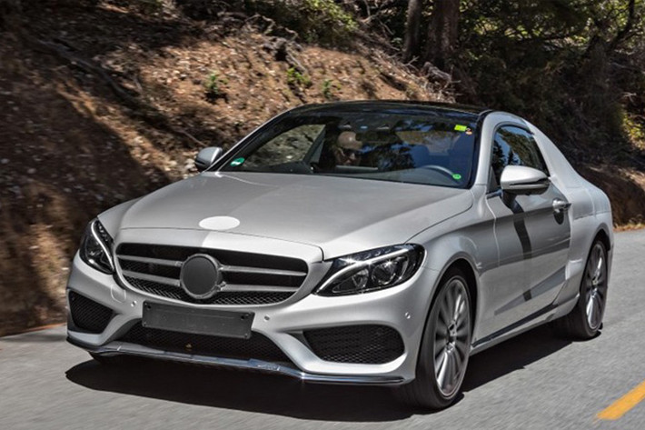 Mercedes C-class Coupe 2017 tiếp tục để lộ những hình ảnh mới nhất của mình trước khi được chính thức ra mắt tại triển lãm Frankfurt vào tháng 9 tới đây.