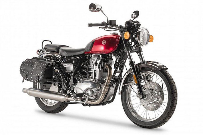 Tại triển lãm EICMA 2017, hãng xe Ý thuộc sở hữu của Trung Quốc Benelli đã giới thiệu một mẫu mô tô ý tưởng có tên gọi Imperiale 400. Sở hữu kiểu dáng như một chiếc mô tô được sản xuất trong thập niên 70 của Thế kỷ XX, Benelli Imperiale 400 mới đã được khách hàng hưởng ứng, dẫn tới việc mẫu xe này chính thức có bản thương mại ở EICMA 2018.