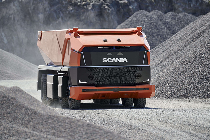 Dựa trên mẫu xe tự động NXT Concept ra mắt vào hồi tháng 6 vừa qua, Scania đã phát triển một mẫu xe tải hạng nặng tự lái có tên Scania AXL.