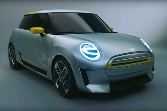 Giá xe MINI Cooper S E được dự báo vào khoảng 30.000 bảng (khoảng 886 triệu đồng) tại thị trường Anh và 38.000 USD tại thị trường Mỹ.