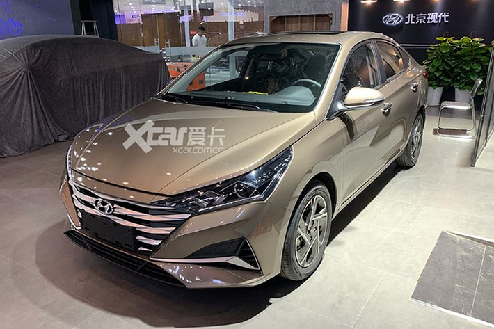 Dự kiến, Hyundai Accent 2020 sẽ chính thức được bày bán tại Trung Quốc vào cuối năm sau. Hiện giá xe Hyundai Accent 2020 vẫn chưa được công bố. Tại thị trường Việt Nam, vẫn chưa có thông tin về phiên bản nâng cấp mới của mẫu xe này. Hyundai Accent tại Việt Nam hiện đang bán khá chạy, chỉ sau "đối thủ" Toyota Vios.