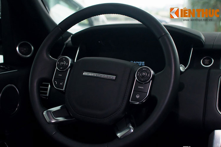 Sức mạnh của Hamann Range Rover Mystere cũng không thay đổi so với Ranger Rover Supercharged 2014: 510 mã lực, 625 Nm đến từ khối động cơ V8 siêu nạp dung tích 5.0 lít.