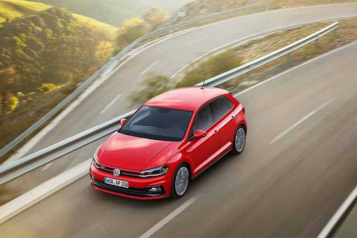 Tại thị trường Châu Âu, cụ thể là quê nhà Đức, mẫu xe Volkswagen Polo GTI 2018 thế hệ mới có giá 23.950 USD (tương đương 546 triệu đồng). Đối thủ chính của chiếc xe là Ford Fiesta ST và Renault Clio RS.