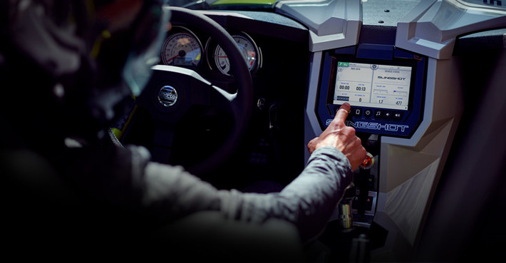 Hệ thống Ride Command của chiếc xe này cho phép điều hướng từng chặng bằng màn hình cảm biến sử dụng được với găng tay có độ phân giải cao. Tuy nhiên, đây chỉ là lựa chọn bổ sung dành cho những chiếc Grand Touring LE phiên bản giới hạn