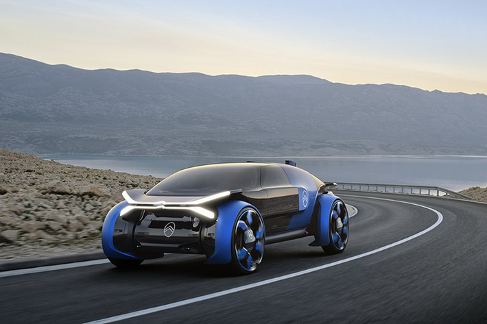 Theo nhà sản xuất Citroen, 19_19 được cho là hoàn toàn có thể chịu trách nhiệm tự lái trên cao tốc hoặc trong lúc tắc đường. Tuy nhiên, tài xế vẫn có thể cần giành quyền kiểm soát trong các tình huống phức tạp hơn, giống như trung tâm thành phố với đầy chướng ngại vật.