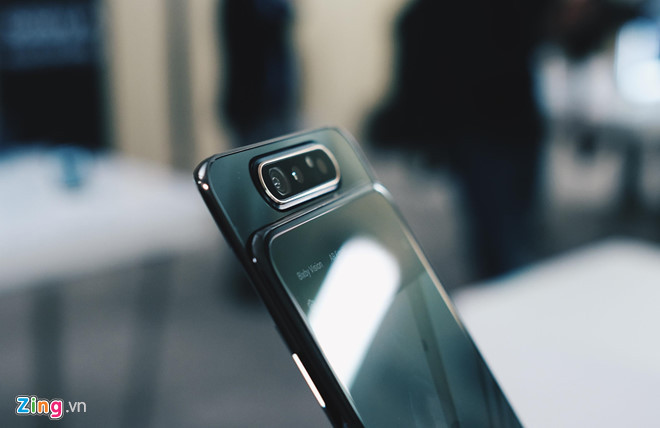Trong nửa đầu năm 2019, Samsung đã giới thiệu loạt smartphone dòng A với mức giá từ rẻ đến cận cao cấp gồm: A2 Core, A10, A20, A30, A40, A50, A60, A70 và mới đây nhất là mẫu điện thoại Samsung Galaxy A80.