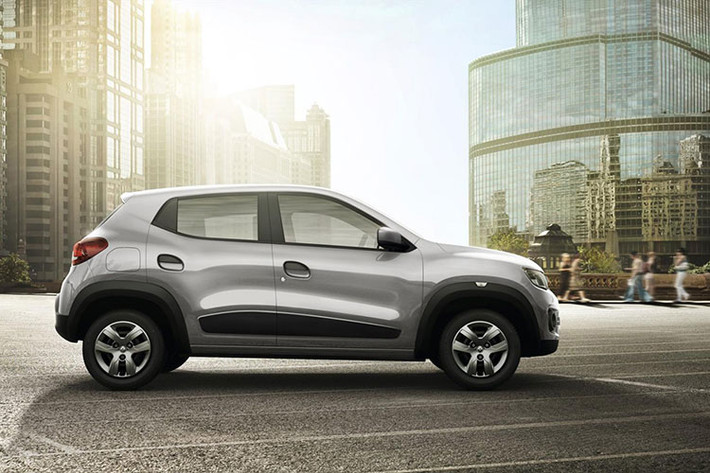 Để tiếp nối thành công kể trên, hãng Renault đã tung ra phiên bản nâng cấp của Kwid với thiết kế cải tiến và nhiều trang bị hơn. Xe vẫn sở hữu kích thước cũ với chiều dài 3.679 mm, rộng 1.579 mm và cao 1.478 mm. Chiều dài cơ sở của Kwid là 2422 mm, khoảng sáng gầm xe 180 mm.
