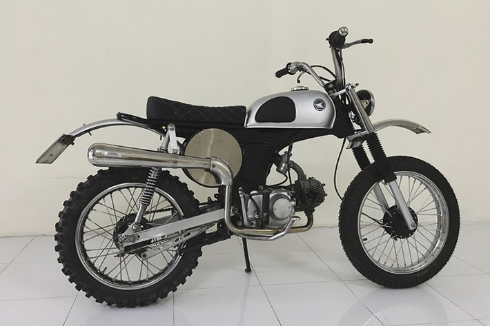 Tổng chi phí cho bản độ Honda 67 độc đáo này theo người chơi là khoảng 14 triệu đồng chưa tình tiền xác xe cũ. Một con số cũng không nhỏ cho một bản độ tâm huyết. Nhưng kết quả nhận được quả thực đáng hài lòng, thậm chí nó còn khiến nhiều người thốt lên... "chất phát ngất".