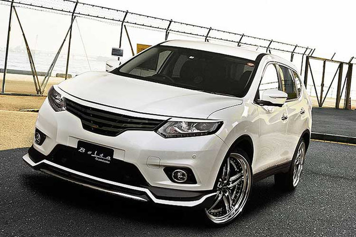 Nếu chi thêm tiền, các khách hàng sẽ còn có bộ mâm 5 chấu "ngoại cỡ" được mạ bóng loáng theo đúng phong cách VIP thường thấy ở các tay chơi Nhật Bản, dù Belta không công bố chi tiết mức giá cho trang bị này.