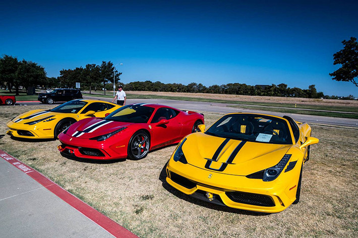 Được xem là nơi "định cư" của những model Ferrari hiếm nhất trên thế giới, không hề ngạc nhiên khi bắt gặp những mẫu xe tốt nhất, "chất" nhất từ trước đến nay của Ferrari đến tham dự.