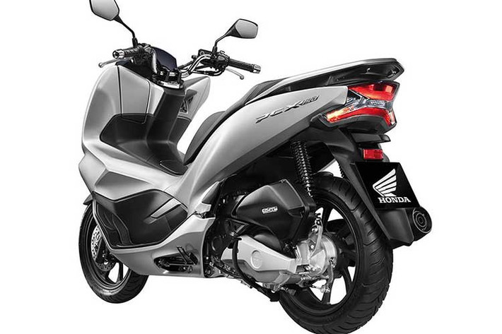Phiên bản mới được kỳ vọng sẽ tiếp tục tạo nên “điểm nhấn” đầy thú vị và độc đáo cho người dùng trong phân khúc xe tay ga cỡ lớn (Maxi scooter) của thị trường Việt Nam. Trước đó, Honda PCX 150 2018 hoàn toàn mới đã chính thức ra mắt đồng loạt ở Thái Lan và Indonesia.