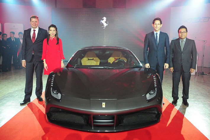Cùng với thời điểm ra mắt California T tại Ấn Độ, Ferrari 488 GTB chính hãng đã ra mắt tại Thái Lan. Cùng với Malaysia và Singapore, Thái Lan là đất nước thứ 3 tại khu vực Đông Nam Á được Ferrari ưu ái.