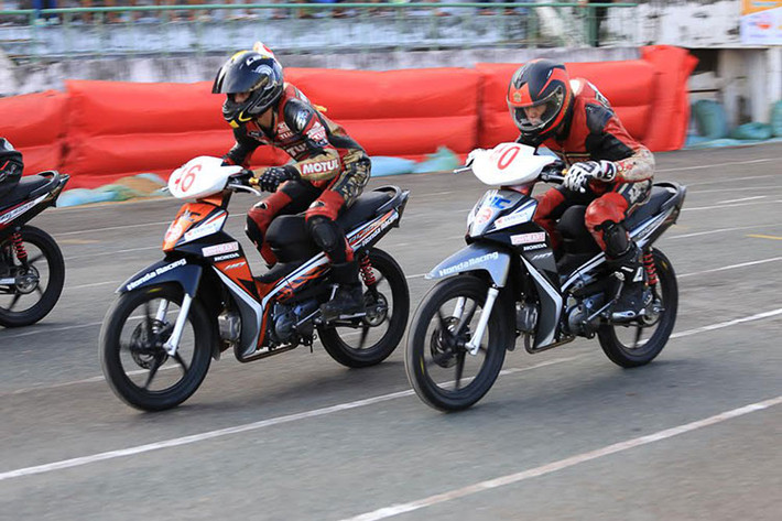 Tại các giải đua mới trong năm 2016 này, Honda Việt Nam không chỉ dừng lại ở 3 hạng mục đua quen thuộc là MSX125, Blade và Wave thị trường mà đã bổ sung thêm hạng mục đua dành cho Winner 150 - mẫu xe côn tay đầu tiên được sản xuất tại Việt Nam.
