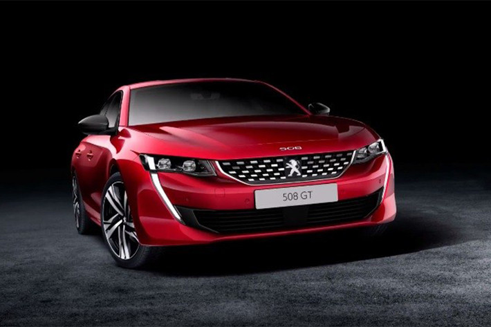 Hãng xe hơi Peugeot vừa qua đã bất ngờ tung ra khá nhiều hình ảnh chính thức của mẫu xe 508 hoàn toàn mới. Những hình ảnh này cho thấy toàn bộ thiết kế nội ngoại thất của chiếc xe sedan Peugeot 508 mới này.