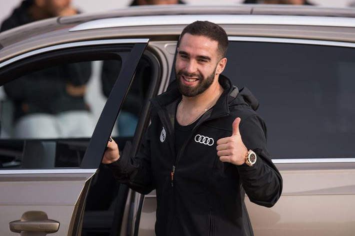 Một số cầu thủ khác không được may mắn như vậy. Ví dụ như tiền vệ Dani Ceballos và Mateo Kovacic chỉ được tặng mẫu xe sử dụng động cơ rẻ nhất trong các mẫu xe lần này đó là mẫu Q7 Sport phiên bản cơ sở.