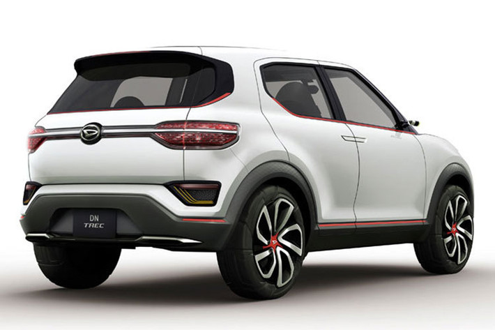 Toyota Rise sử dụng động cơ 1.0L 3 xi-lanh, với công suất tối đa 97 mã lực tại 6.000 vòng/phút và mô-men xoắn cực đại 140 Nm tại 2.400 – 4.000 vòng/phút, kết hợp cùng hộp số CVT và hệ dẫn động hai bánh 2WD hoặc bốn bánh 4WD. Ford EcoSport, Honda WR-V là những đối thủ cạnh tranh với Toyota Rise.