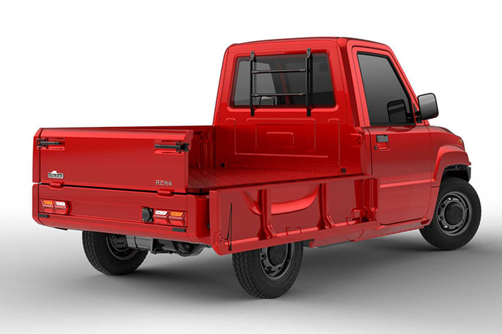 Theo nhà sản xuất xe ôtô điện Trung Quốc cho hay, Pickman có thể chạy 110 km cho 1 lần sạc và mất tới từ 8 đến 10 tiếng để sạc đầy pin. Đây được xem là một hạn chế của Pickman với những người muốn dùng xe chuyên chở hàng quãng đường xa hơn.